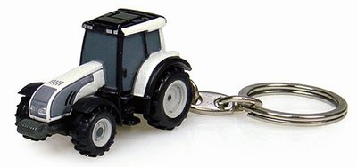 Universal Hobbies Valtra T series 2011 pearl white keyring