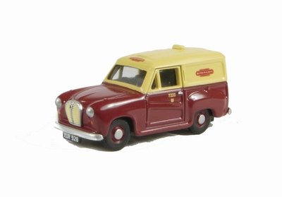 Classix by Pocketbond 1:76 Austin A35 Van British Railways