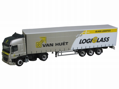 Herpa Daf CF met gordijntrailer van Hu&euml;t LogiGlass