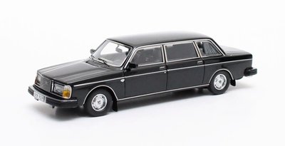 Matrix 1:43 Volvo 264 TE Limousine 1978 zwart