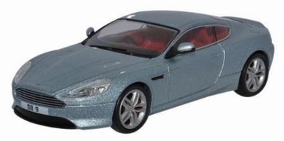 Oxford 1:43 Aston Martin DB 9 Coupe zilver