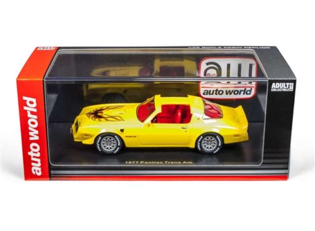 Auto World 1:43 Pontiac Firebird Trans Am 1977 geel resin series