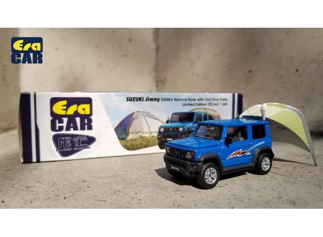 Era Car 1:64 Suzuki Jimmy Sierra Heritage Revival Style with Outdoor Parts 2019 blauw