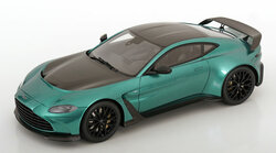 GT Spirit 1:18 Aston Martin V12 Vantage Aston Martin Racing green 2023