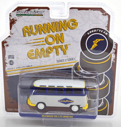 Greenlight 1:43 Volkswagen T1 Samba Bus Good Year in blisterverpakking, Running On Empty Serrie 1
