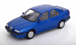 Triple9 1:18 Alfa Romeo 155 blauw metallic 1996