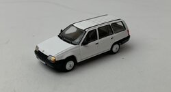 Premium Classixxs 1:87 Opel Kadett E Caravan 1985 wit