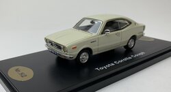 Golden Oldies 1:43 Toyota Corolla Coupe wit - resin model - Limited 100 pcs
