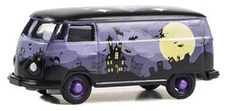 GreenLight 1:64 Volkswagen Type 2 Panel Van - Halloween 2023 - in blisterverpakking