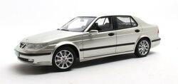 Cult Models 1:18 Saab 9-5 Turbo Aero silver metallic 1998