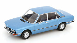 MCG 1:18 BMW 5er ( E12) lichtblauw 1973