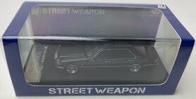 Street Weapon 1:64 Mercedes Benz W140 groen