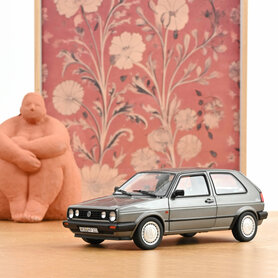 Norev 1:18 Volkswagen Golf Champion 1989 Grey metallic, Levering 12-2025