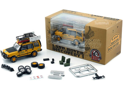 BM Creations 1:64 Land Rover Discovery I *Camel Trophy Version* with accessory, camel yellow 1998, RHD 