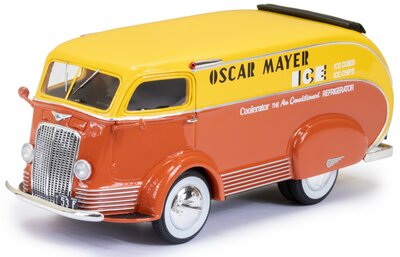 ESVAL 1:43 International D-300 Oscar Mayer Delivery Van met Open achterdeuren en ijsblokjes er in geel oranje