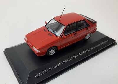 Odeon 1:43 Renault 11 Turbo 5 deuren 1986 rood , limited 500 pcs