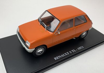 Atlas 1:24 Renault 5 TL oranje 1973, vitrine kan beschadig zijn
