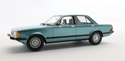 Cult Models 1:18 Ford Granada 2.8 Ghia Saloon blue metallic 1978