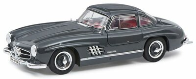 Schuco 1:18 Mercedes Benz 300 SL Flügelturer grijs 1954