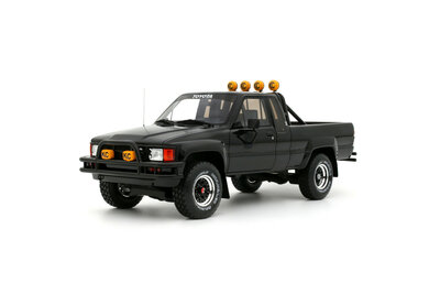 Otto Mobile 1:18 Toyota Hilux SR5 Glossy Black 202 1985. Levering juni
