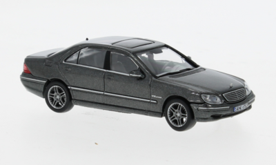 Tarmac 1:64 Mercedes Benz S65 AMG donkergrijs metallic