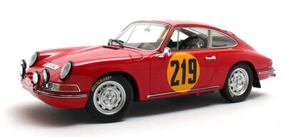 Matrix 1:18 Porsche 911 no 219 Monte Carlo 3rd overall 1967 rood
