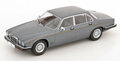 MCG 1:18 Jaguar XJ Series III Limousine donkergrijs 1979