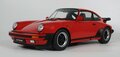 GT Spirit 1:8 Porsche 911 ( 930) Turbo 3.3 Indian red 1989 incl showcase. Levering 09-2026