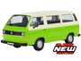 Motor Max 1:24 Volkswagen T3 1973 groen beige in window box_