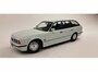 Triple9 1:18 BMW 5 series Touring E34, 1996 - wit_