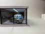 Showroom 1:43 / 1:64 met led en aan / uit schakelaar en usb stekker_