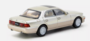Tarmac 1:64 Lexus LS400 beige_
