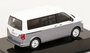 IXO 1:43 Volkswagen T6 Multivan 2017 wit grijs in vitrine_